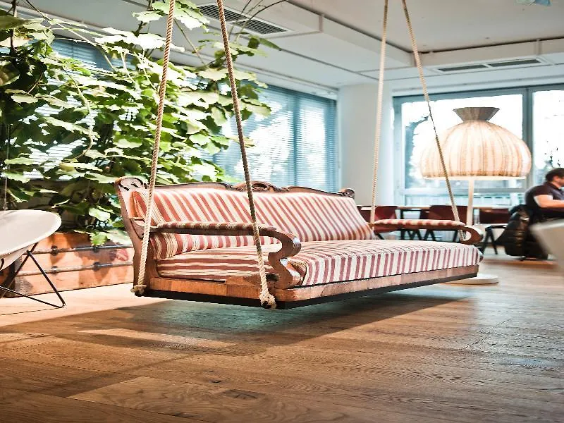 Hotel Daniel Vienna - Smart Lifestyle Near City Centre
