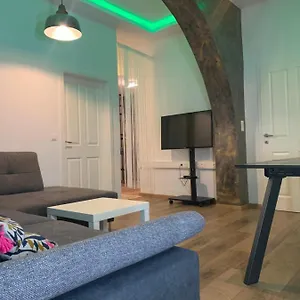 Royal Palace Apartman