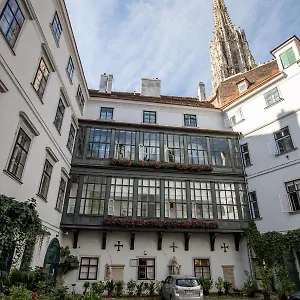 מלון Gaestehaus Deutscher Orden