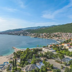 https://hotel-slaven-selce.primorje-gorskikotar.com