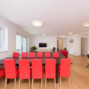 Yourapartment City Center Wenen