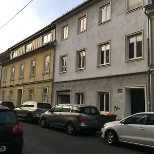 Zhang , Graz Oostenrijk